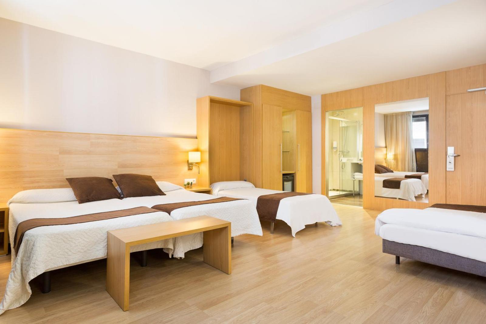 Acta Azul 3* Barcelona