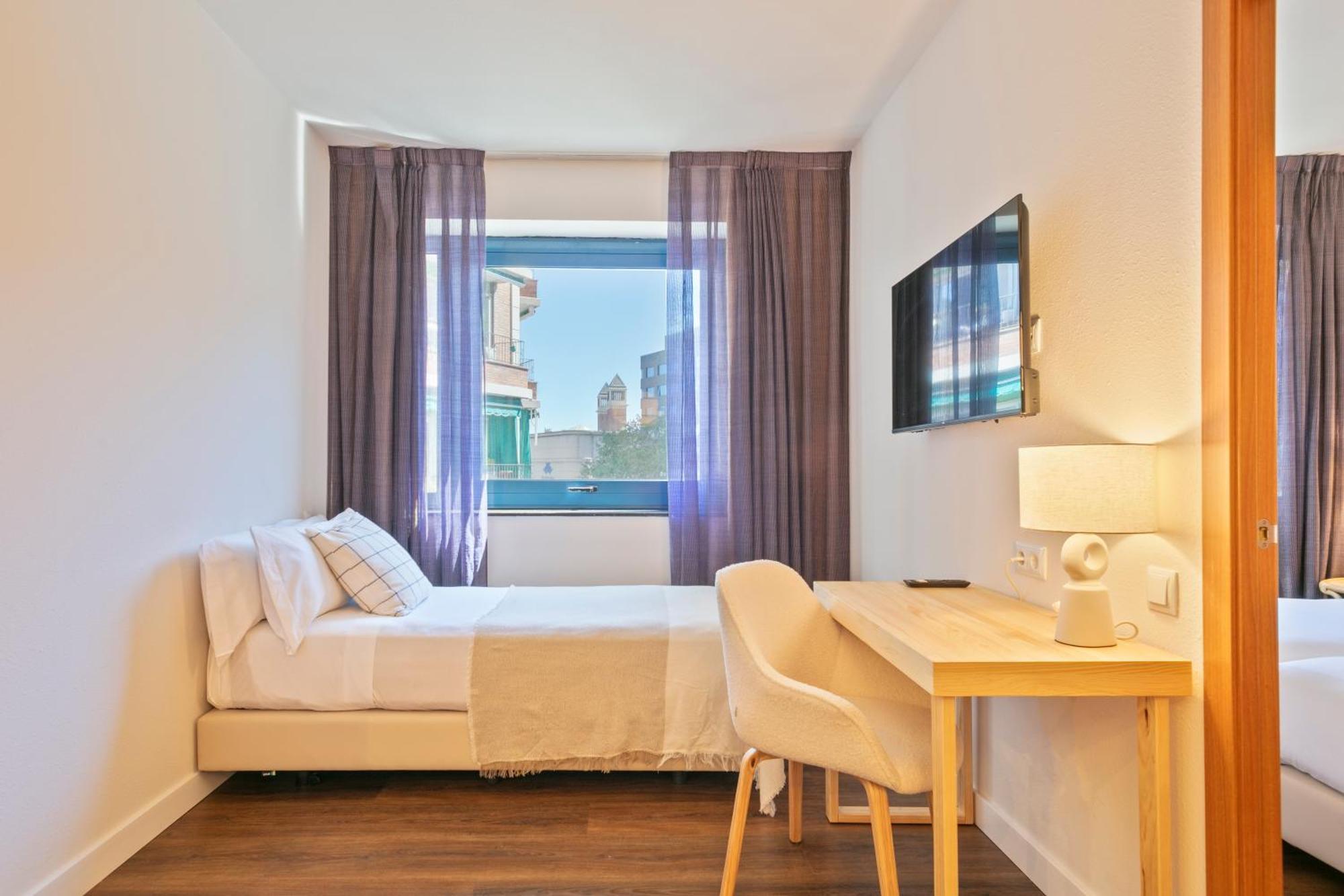 Hotel Acta Azul